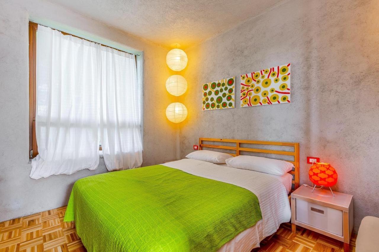 Villa Orange, Small House In A Pine Forest กอสเตรนา ภายนอก รูปภาพ